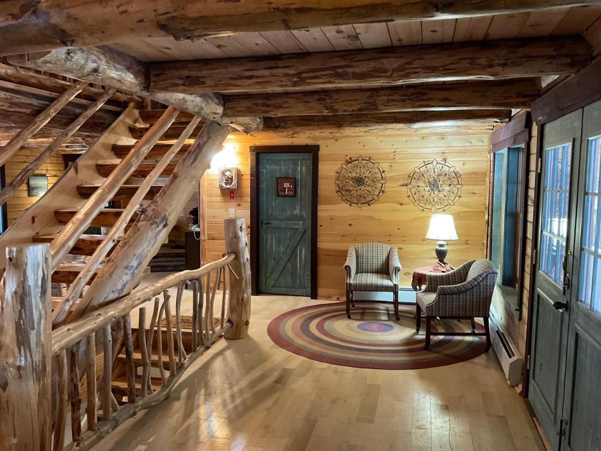 Lodge Solange Palatino Bridge Exterior photo